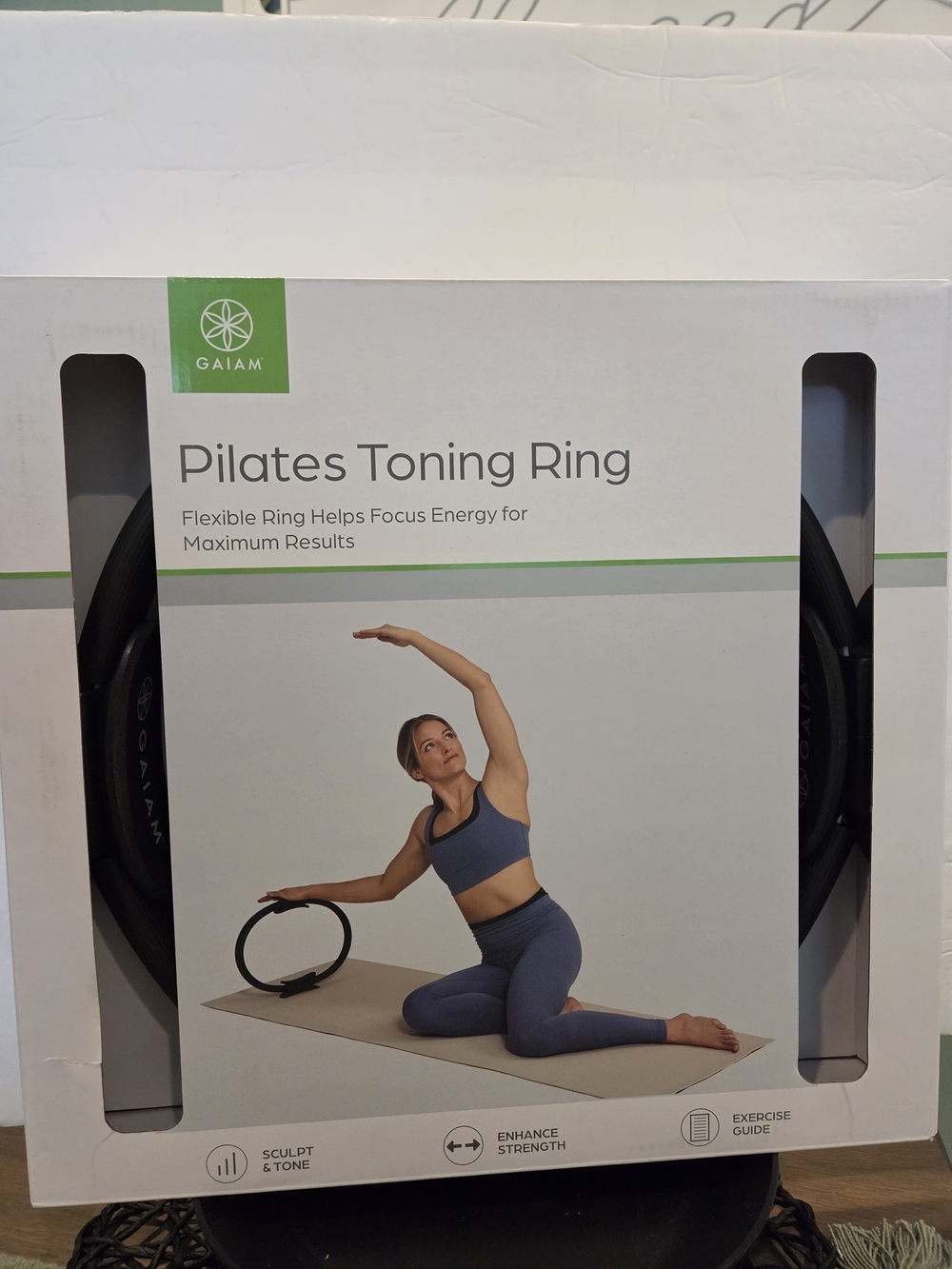 GAIAM Pilates Toning Ring - Black